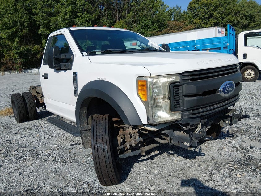 2017 FORD F-550 CHASSIS XL
