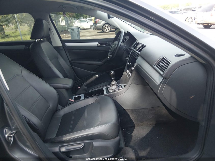 VOLKSWAGEN PASSAT 2012 VIN 1VWBP7A33CC056794