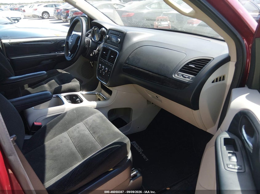 2016 DODGE GRAND CARAVAN auction photo 5