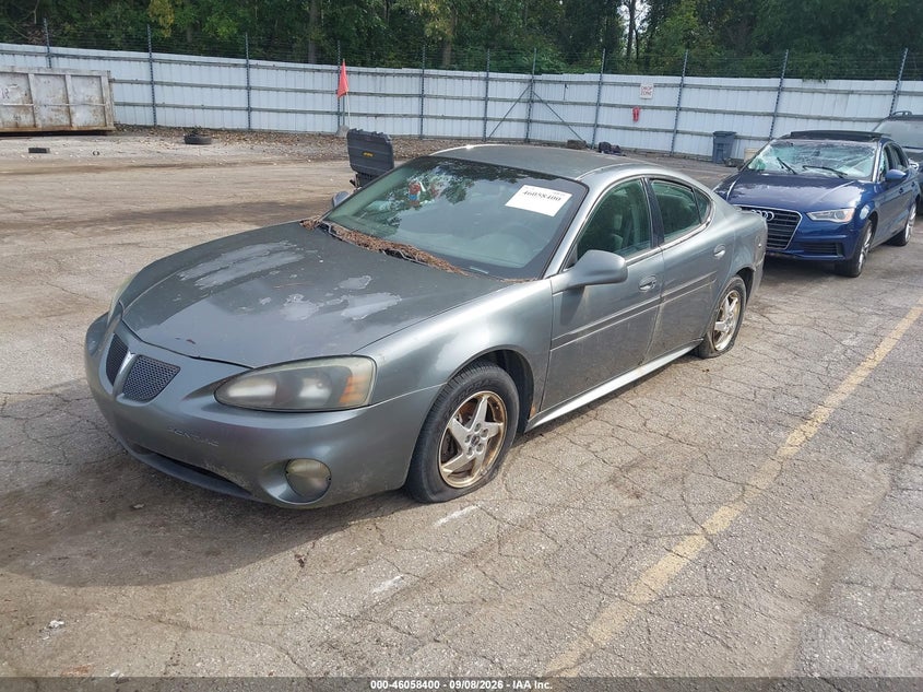 2004 PONTIAC GRAND PRIX auction photo 2
