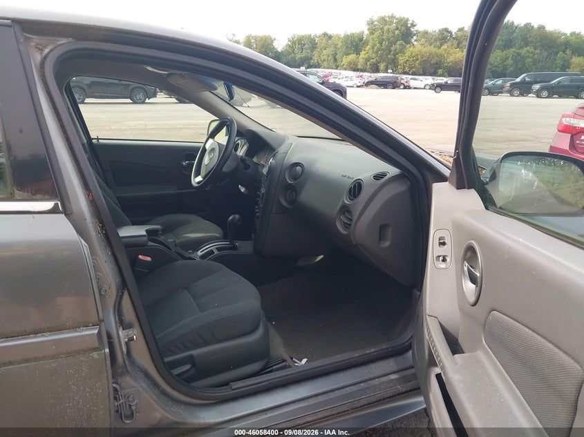 2004 PONTIAC GRAND PRIX auction photo 5