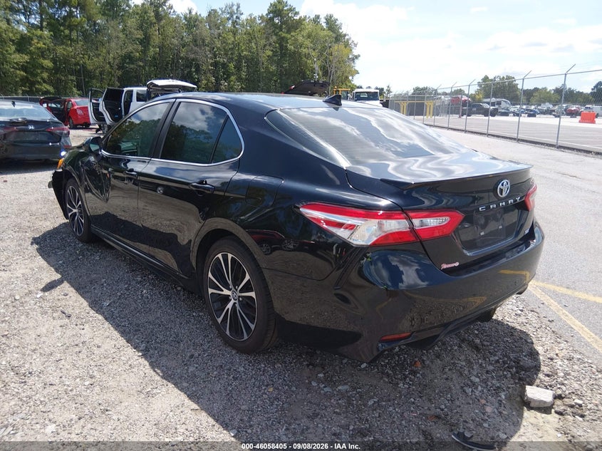 TOYOTA CAMRY - zdjęcie 3