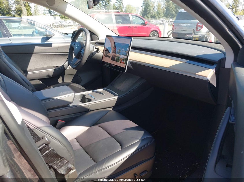 2022 TESLA MODEL Y auction photo 5