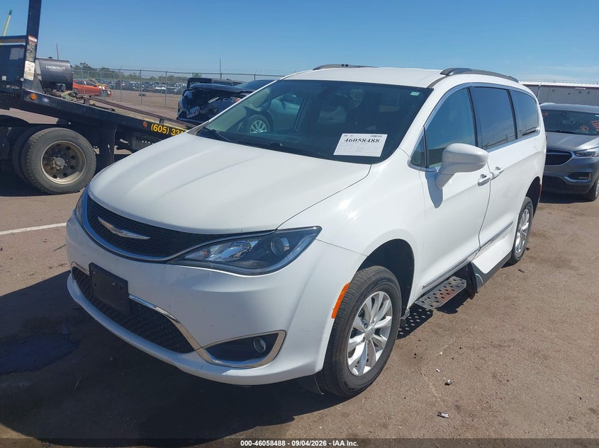 Vin: 2c4rc1bg6hr539271, lot: 46558010, chrysler pacifica touring-l 20172