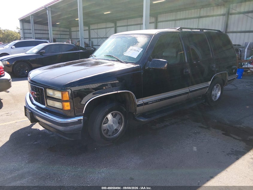 1999 GMC Yukon Slt, Normal Wear & Tear, IAAI, VIN 1GKEC13R8XJ775233 — photo 2