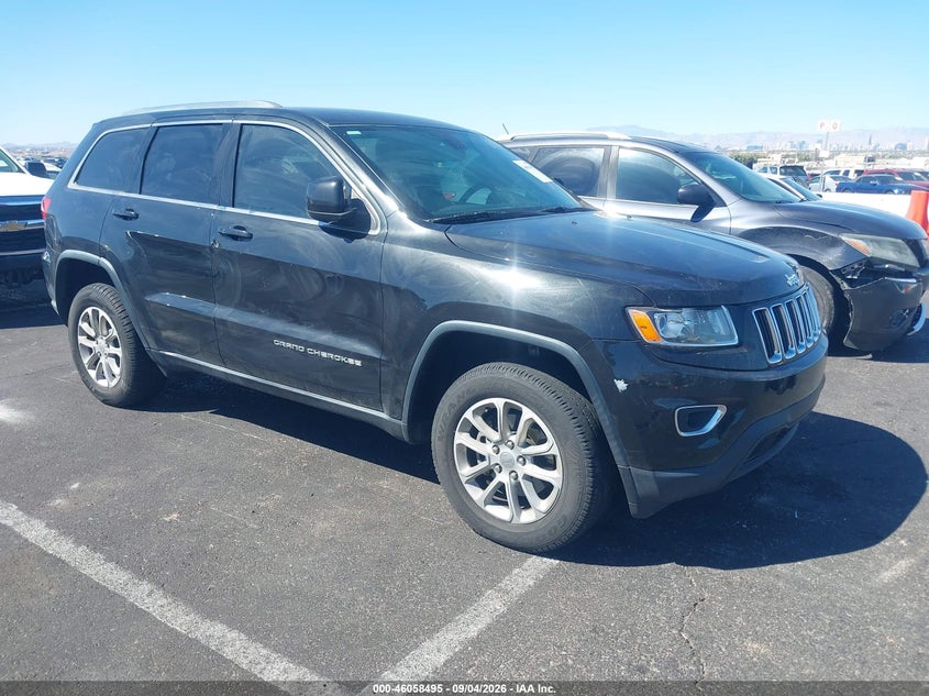 2016 Jeep Grand Cherokee Laredo, Wear, IAAI, VIN 1C4RJFAGXGC406167