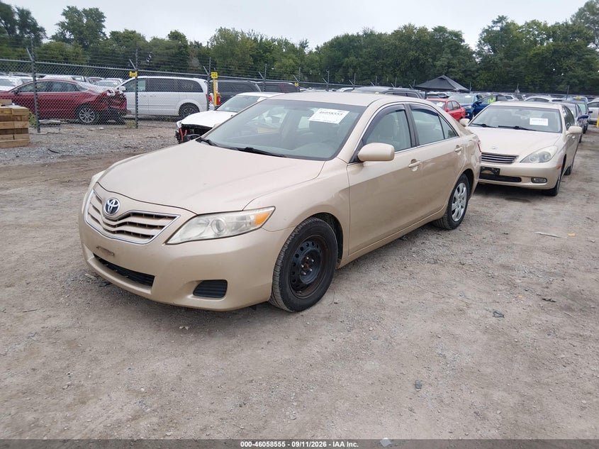 Vin: 4t1bf3ek2bu601467, lot: 46558077, toyota camry le 20112