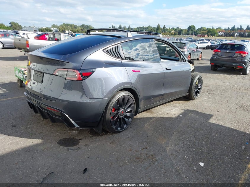Vin: 7saygdefxnf490204, lot: 46558129, tesla model y performance dual motor all-wheel drive 20224