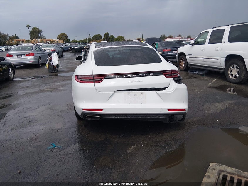PORSCHE PANAMERA - zdjęcie 16