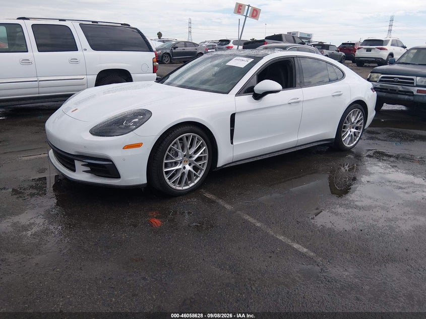 PORSCHE PANAMERA - zdjęcie 2