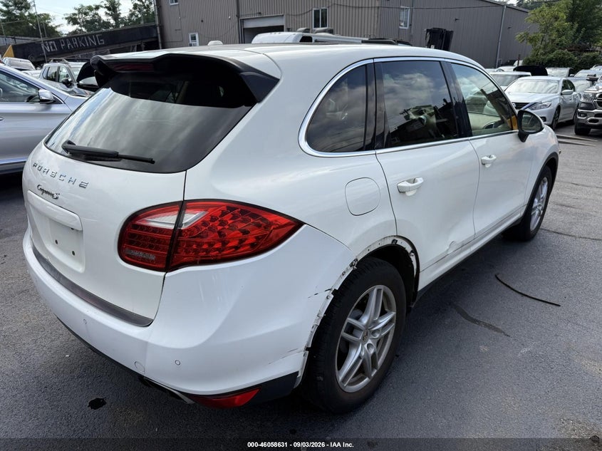 2011 PORSCHE CAYENNE auction photo 4