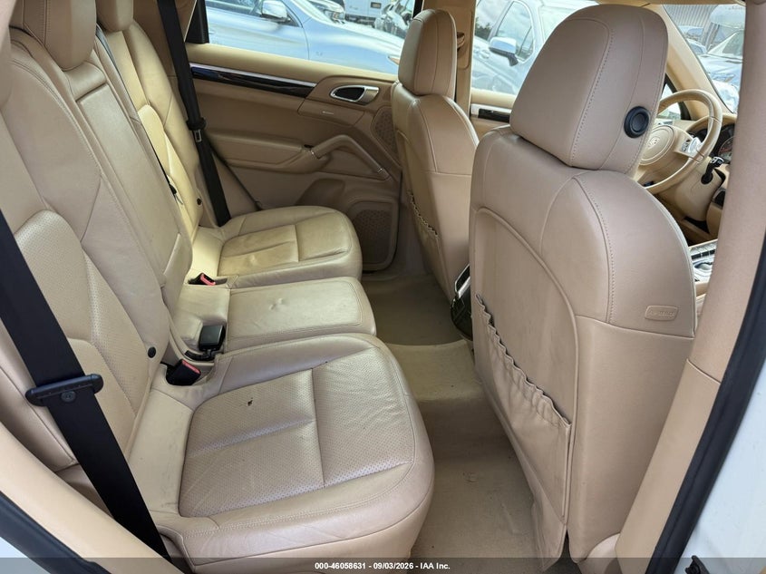 2011 PORSCHE CAYENNE auction photo 8