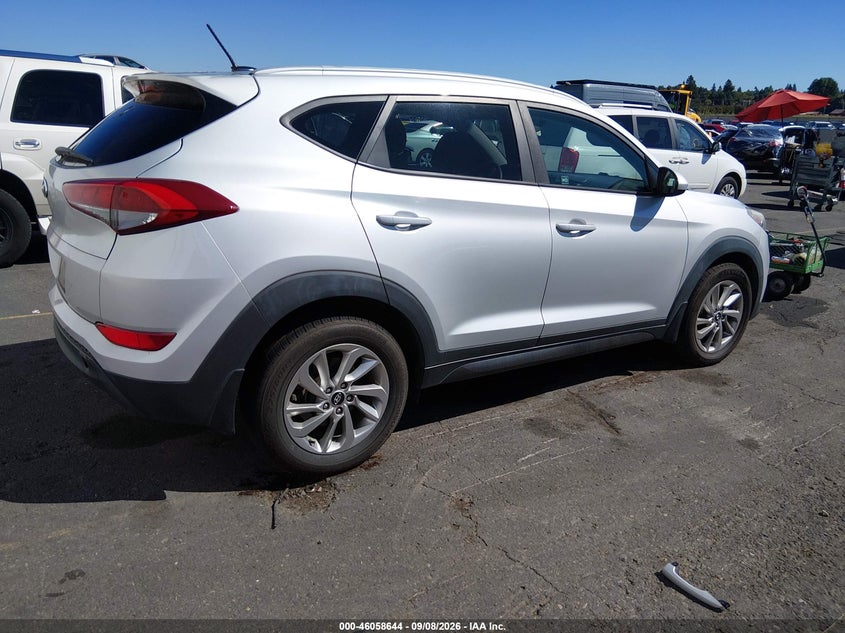 Vin: km8j33a47gu033042, lot: 46558166, hyundai tucson se 20164