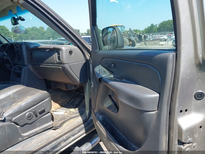 2003 CHEVROLET AVALANCHE 1500 — zdjęcie 5