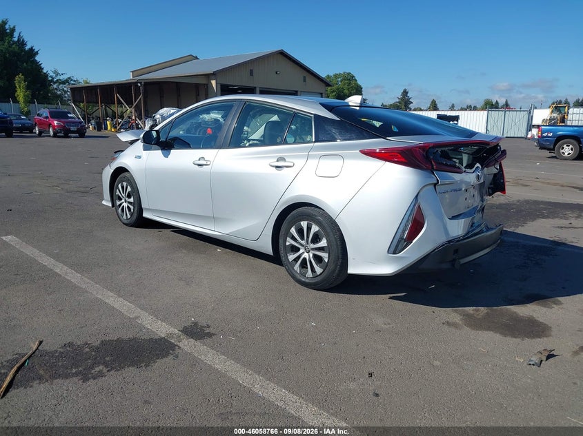 Vin: jtdkamfp6m3173981, lot: 46558288, toyota prius prime le 20213