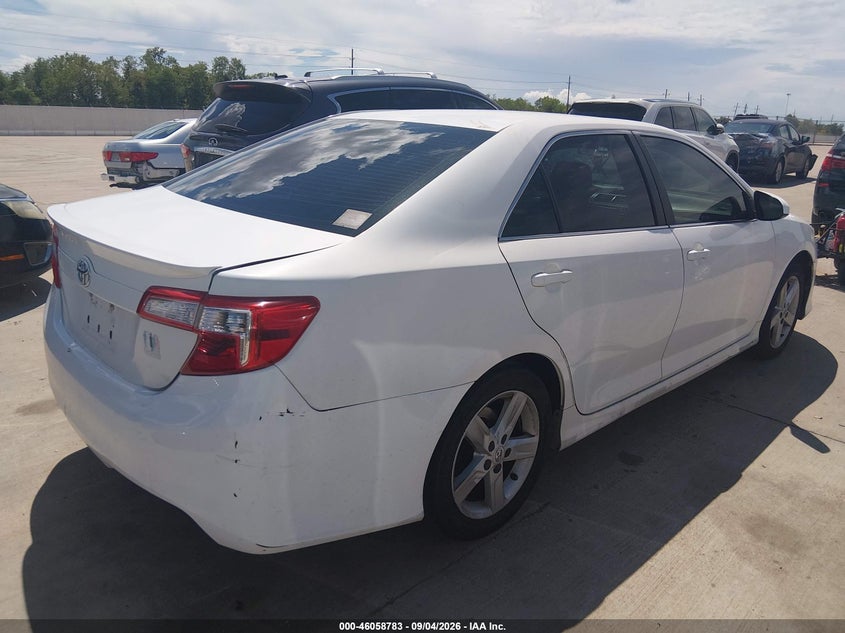 2012 TOYOTA CAMRY auction photo 4