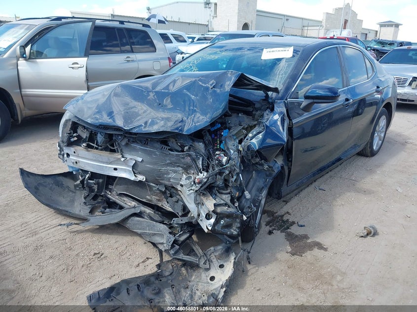 Vin: 4t1b11hk9ku285984, lot: 46558323, toyota camry le 20192