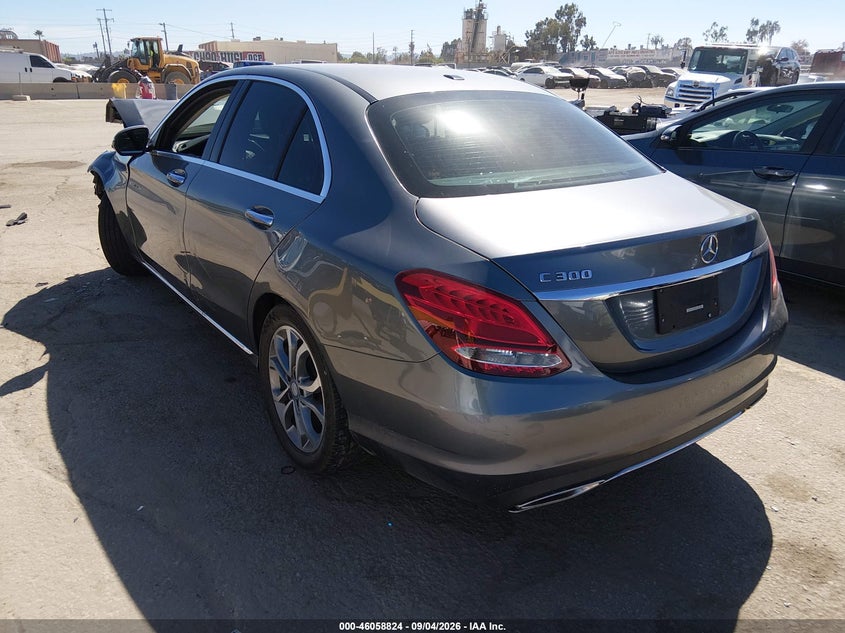 Mercedes-Benz C 300 - фото 3