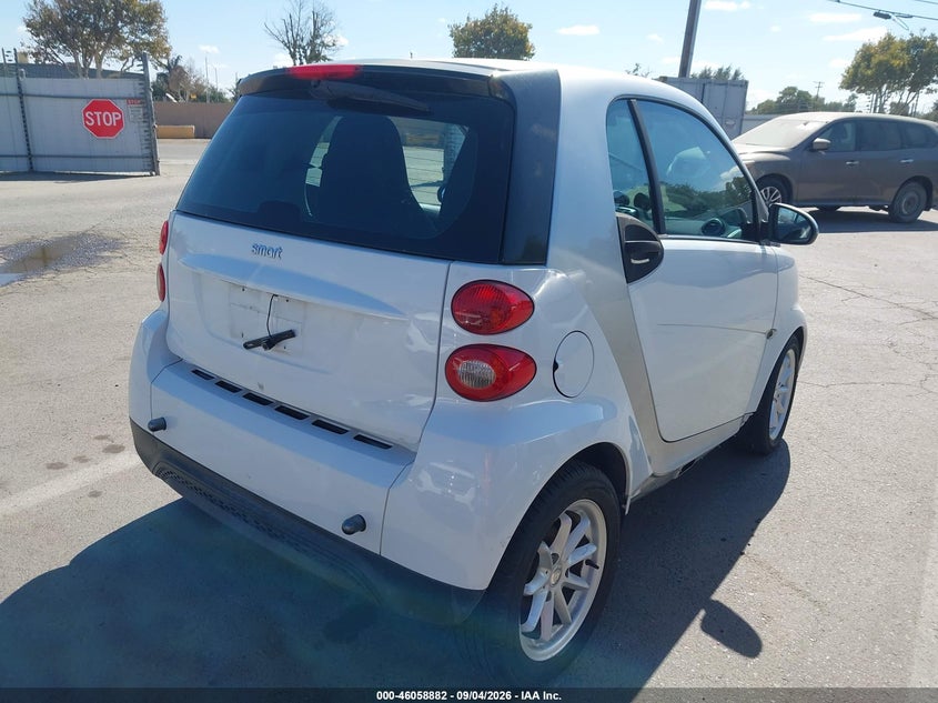 2014 SMART FORTWO auction photo 4