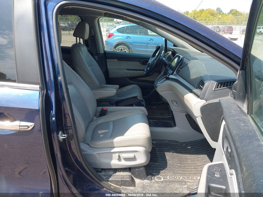 2019 HONDA ODYSSEY auction photo 5