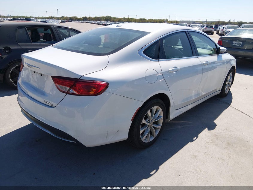 2015 CHRYSLER 200 auction photo 4