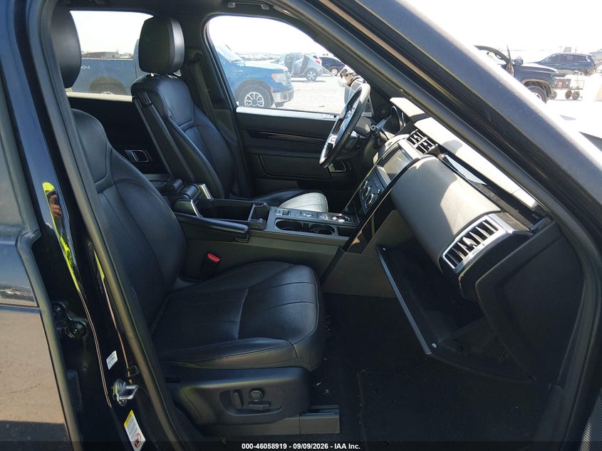 2018 LAND ROVER DISCOVERY auction photo 5