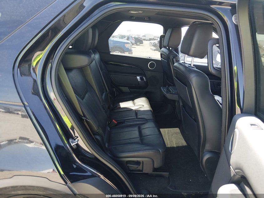 2018 LAND ROVER DISCOVERY auction photo 8