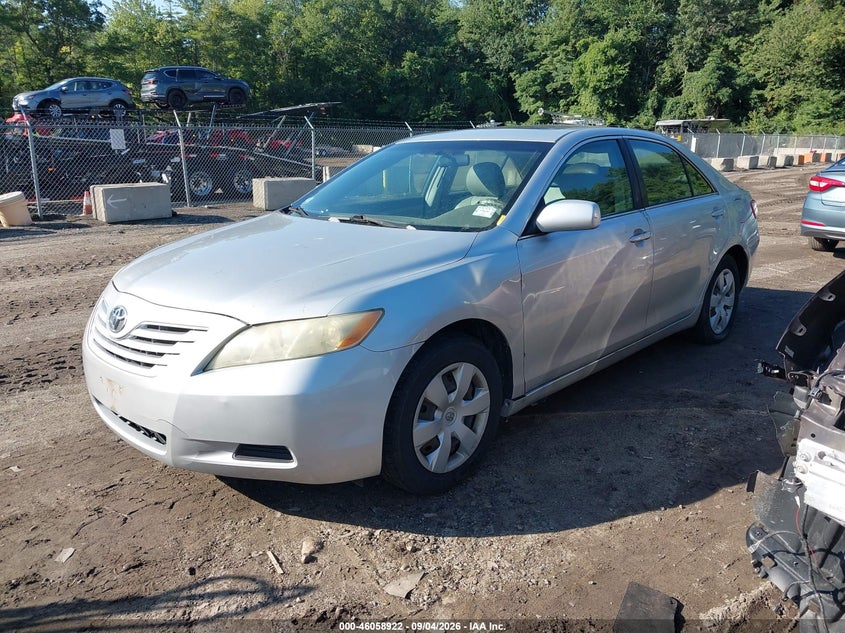 2009 TOYOTA CAMRY auction photo 2