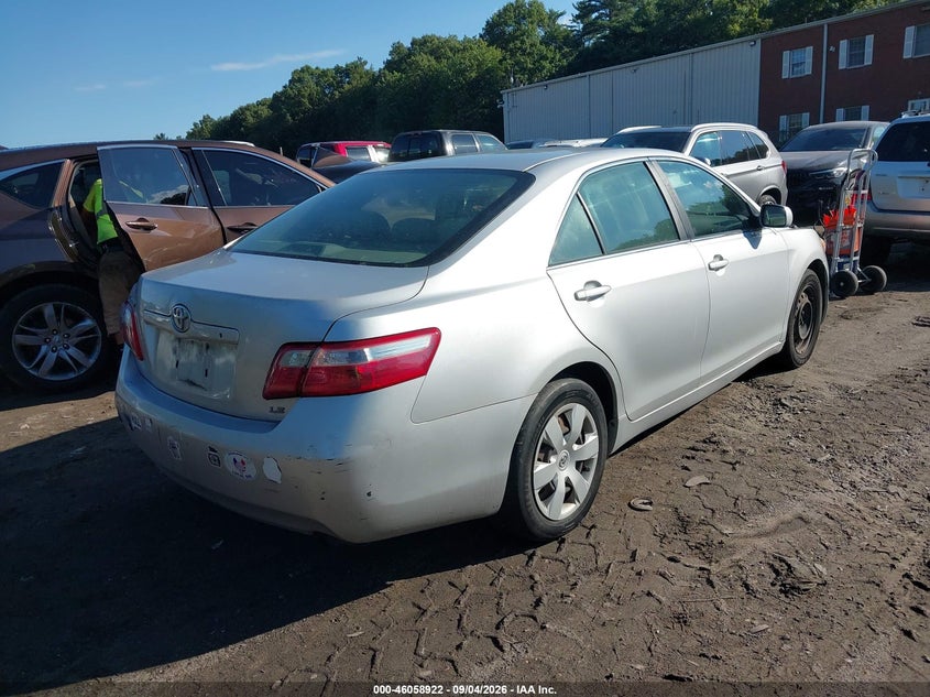 2009 TOYOTA CAMRY auction photo 4