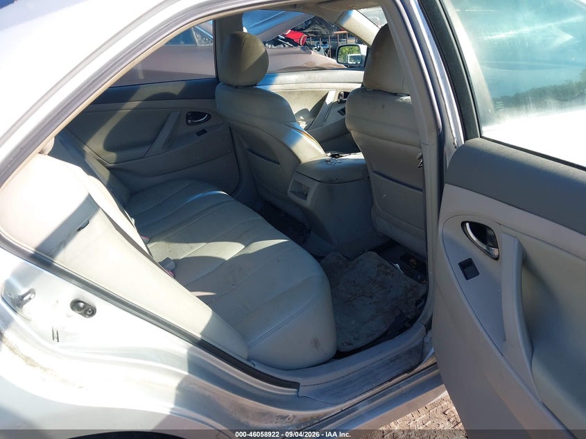 2009 TOYOTA CAMRY auction photo 8