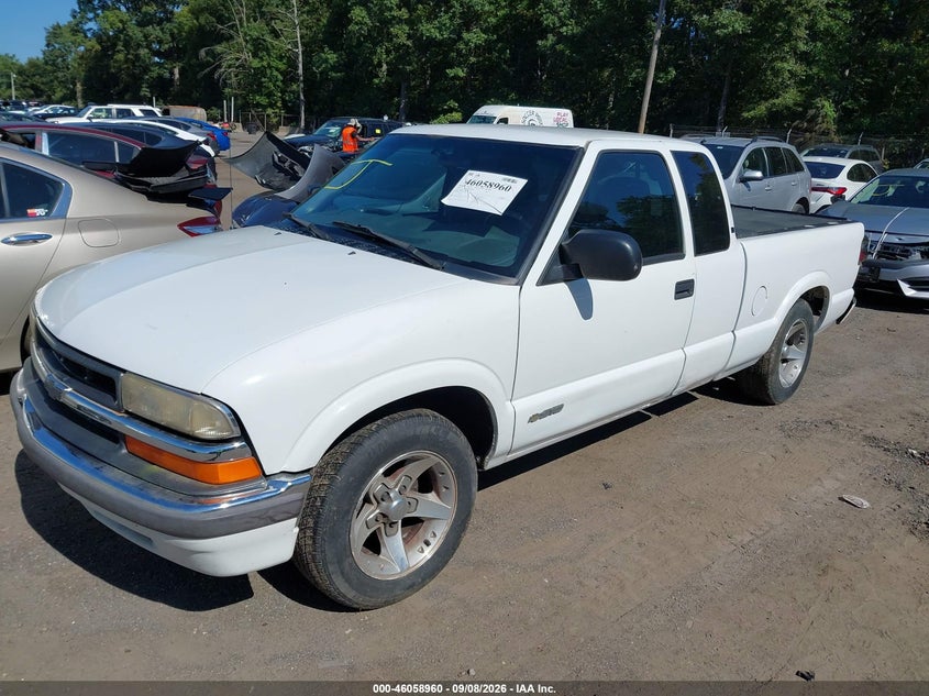 2003 CHEVROLET S-10 auction photo 2