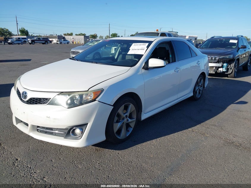 Vin: 4t1bf1fk3eu448816, lot: 46558502, toyota camry se sport 20142