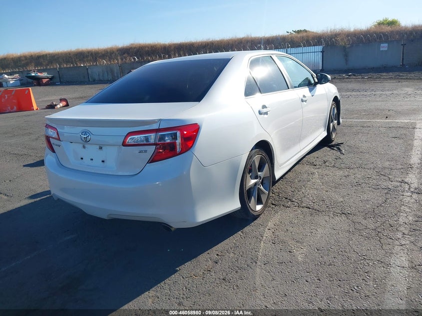 Vin: 4t1bf1fk3eu448816, lot: 46558502, toyota camry se sport 20144