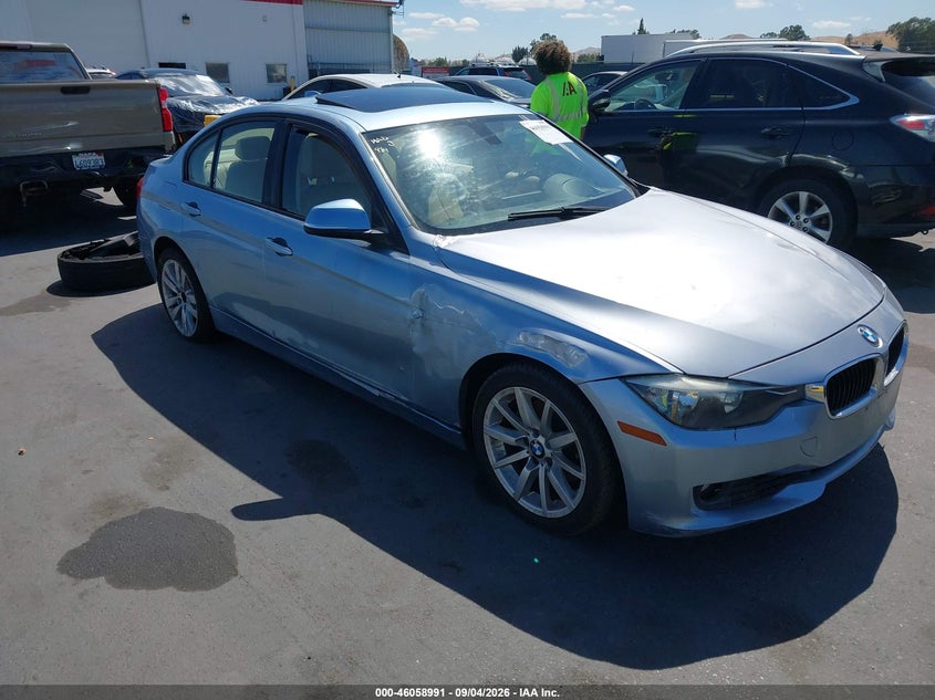 2012 BMW 328I auction photo 1