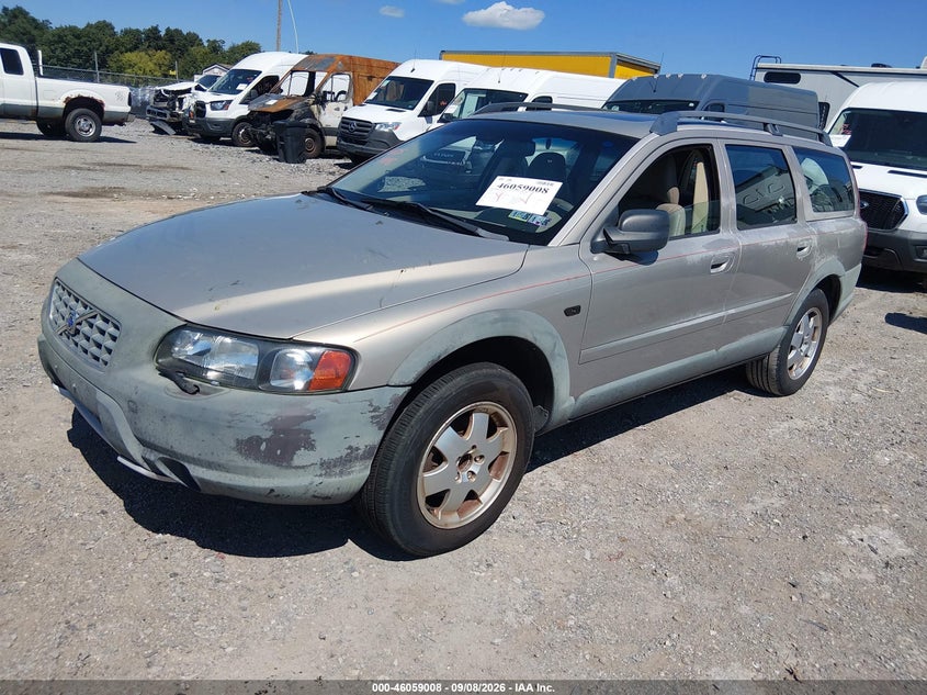 2003 VOLVO XC70 auction photo 2