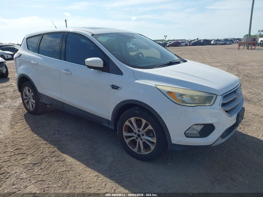 2017 FORD ESCAPE auction photo 1