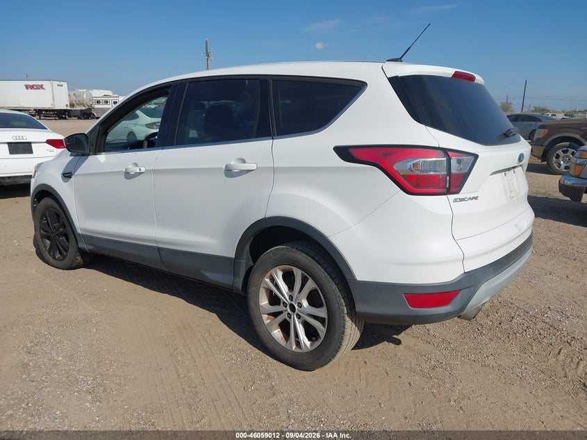 2017 FORD ESCAPE auction photo 3