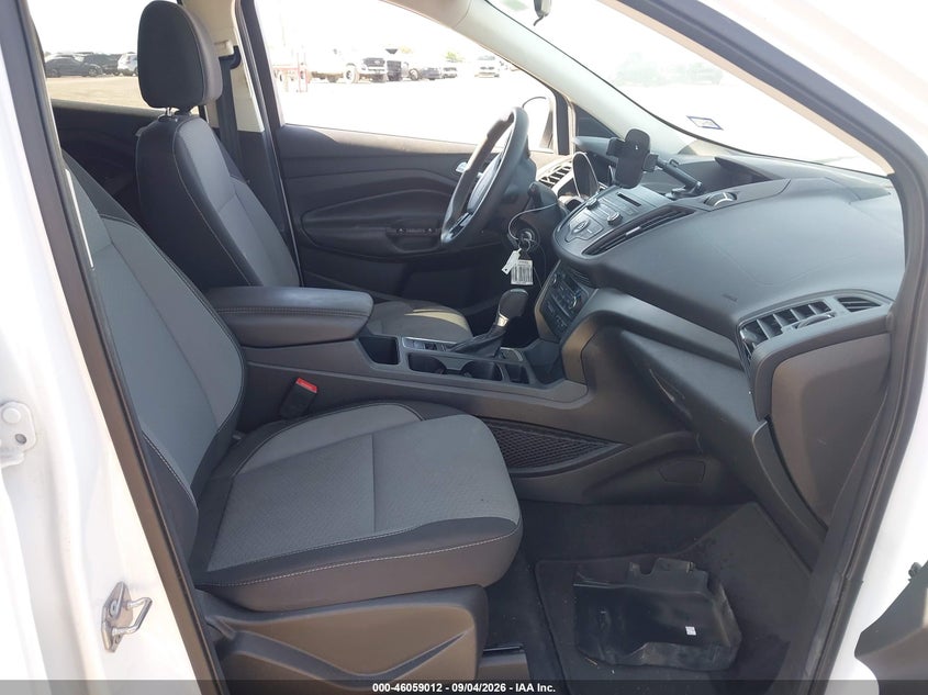 2017 FORD ESCAPE auction photo 5