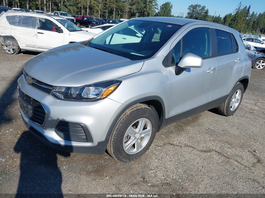 2017 CHEVROLET TRAX auction photo 2