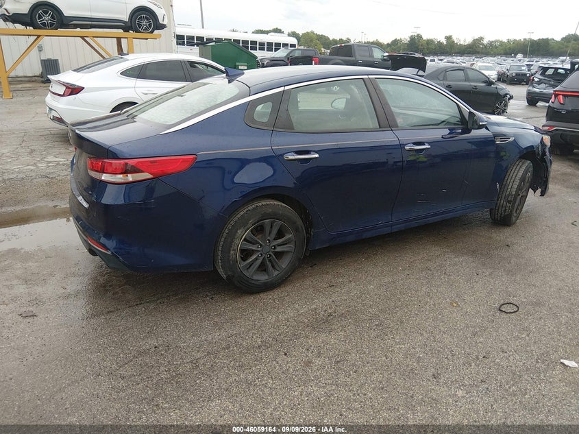Vin: 5xxgt4l38hg140097, lot: 46558686, kia optima lx 20174