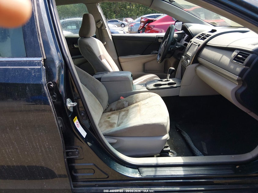 2013 TOYOTA CAMRY auction photo 5