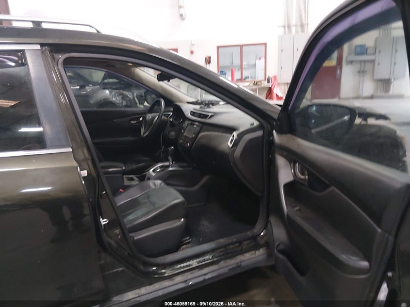 2016 NISSAN ROGUE auction photo 5