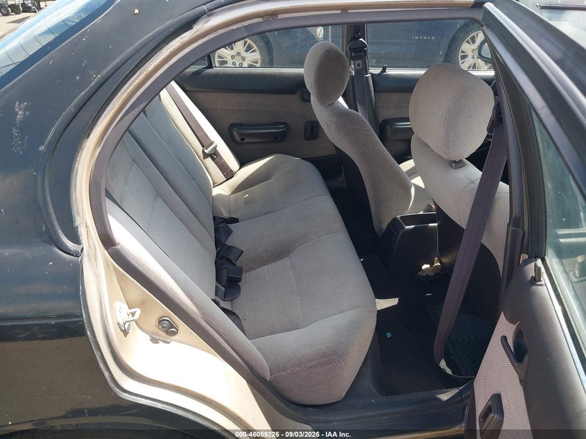 1995 TOYOTA COROLLA auction photo 8