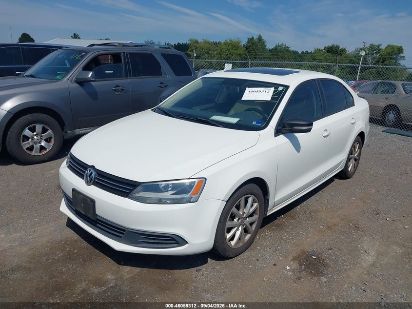 2012 VOLKSWAGEN JETTA auction photo 2