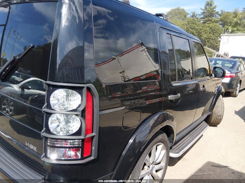 2016 LAND ROVER LR4 auction photo 4
