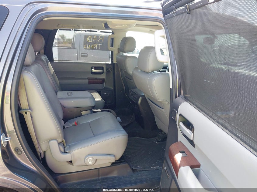 2014 TOYOTA SEQUOIA PLATINUM 5.7L V8 · Фото 8
