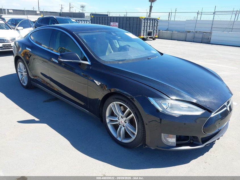 2016 TESLA MODEL S auction photo 1