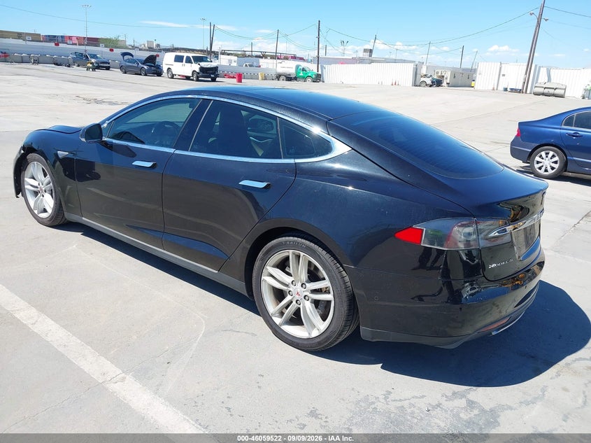 2016 TESLA MODEL S auction photo 3