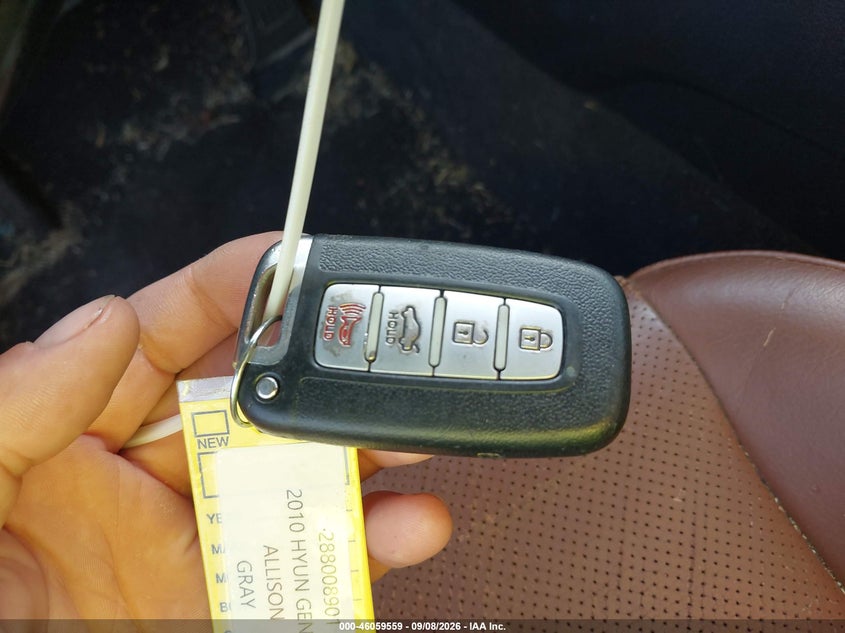 HYUNDAI GENESIS 2010 VIN KMHHU6KH3AU019919