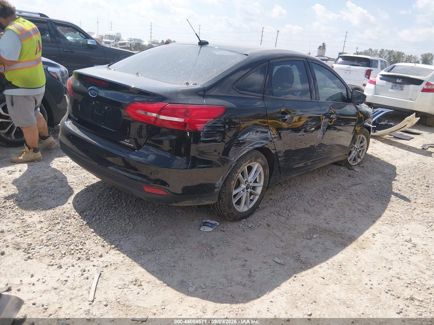 Vin: 1fadp3f20fl379103, lot: 46559098, ford focus se 20154